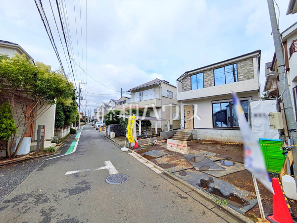 接道状況および現場風景　【狛江市岩戸南３丁目】