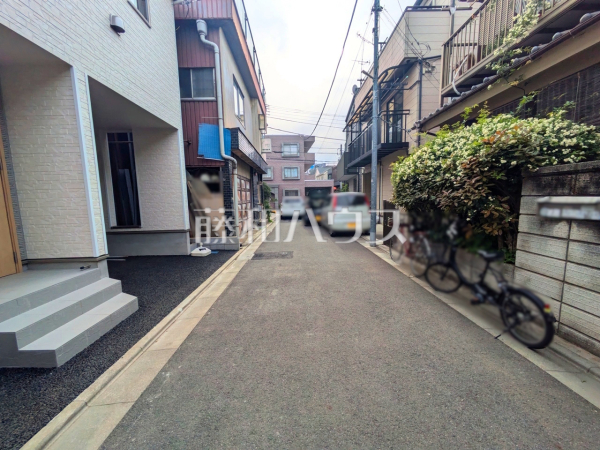 接道状況および現場風景　【板橋区赤塚２丁目】