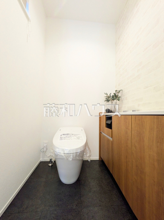 トイレ　【杉並区善福寺４丁目】