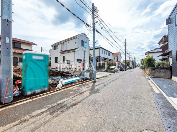 接道状況および現場風景　【東村山市青葉町２丁目】 平日のご案内も可能です。まずはお気軽にお問合せ下さいませ。 