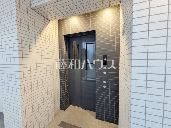 エレベーター　【クレストフォルム高幡不動サウスコート】