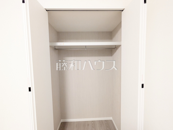 収納　【クレストフォルム高幡不動サウスコート】