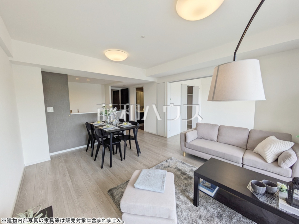 リビング　【クレストフォルム高幡不動サウスコート】