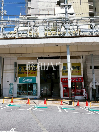 接道状況および現場風景　【那覇市松尾２丁目】
