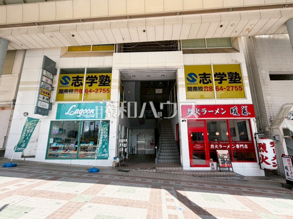 接道状況および現場風景　【那覇市松尾２丁目】