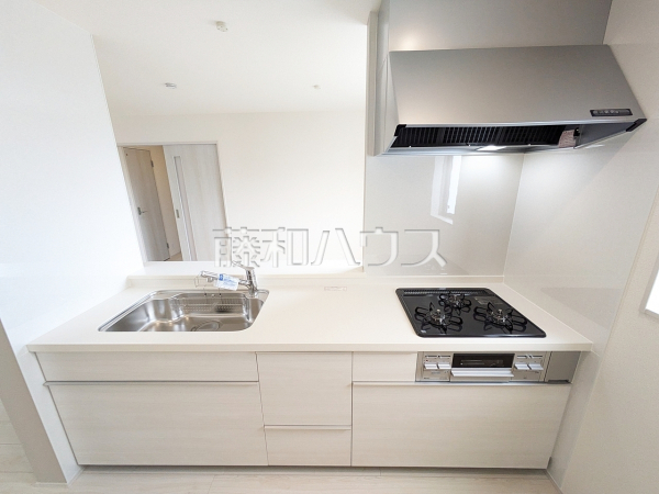 1号棟　キッチン　【北中城村字瑞慶覧】