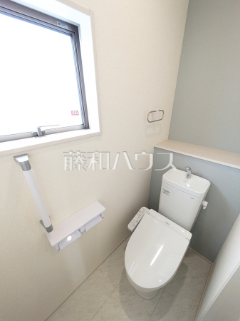 1号棟　トイレ　【北中城村字瑞慶覧】