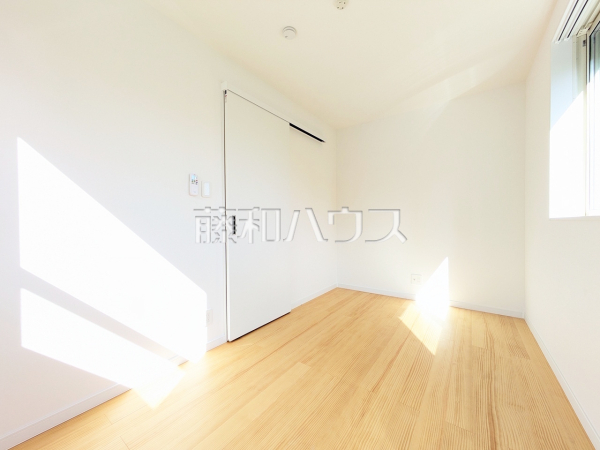 納戸　【杉並区堀ノ内３丁目】