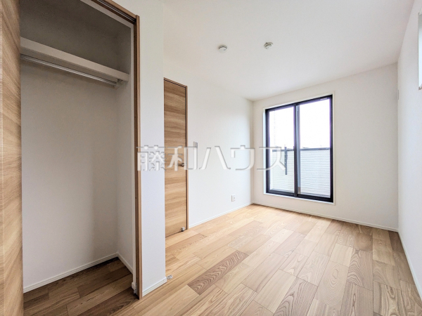 居室　【板橋区上板橋１丁目】