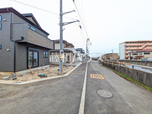 接道状況および現場風景　【昭島市宮沢町２丁目】