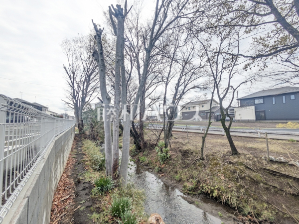 接道状況および現場風景　【所沢市上新井２丁目】