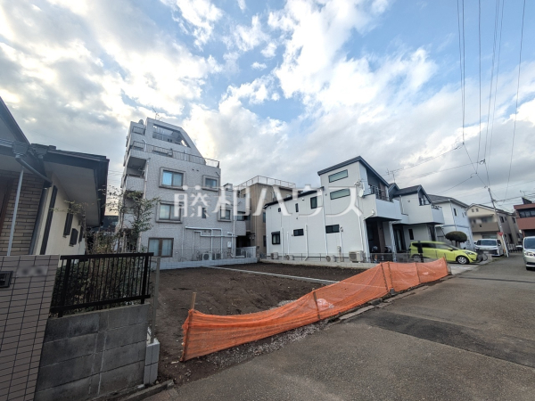 現場風景　【狛江市和泉本町２丁目】