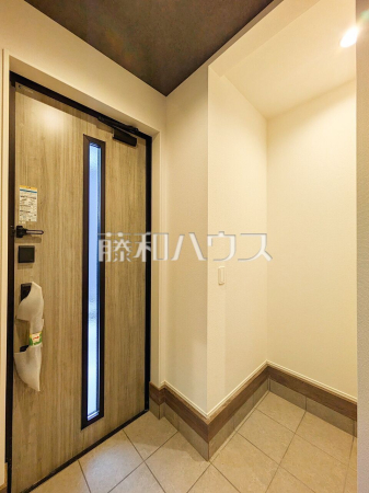 2号棟 玄関 【八王子市弐分方町】 2号棟 玄関 【八王子市弐分方町】