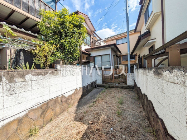 現地写真(現況：古屋有)　【新座市片山３丁目】