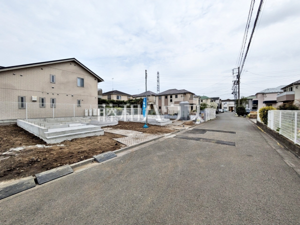 接道状況および現場風景　【三鷹市北野４丁目】