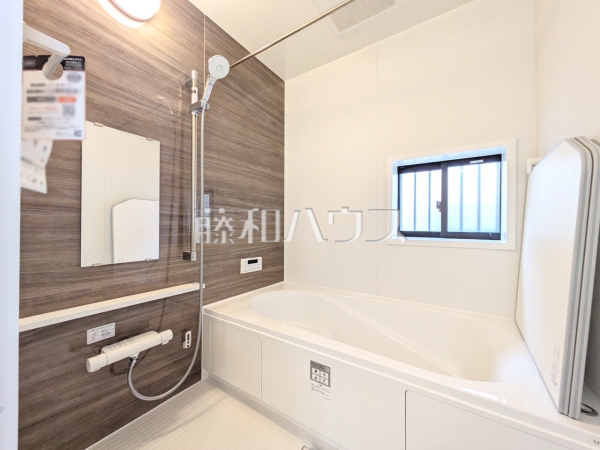 浴室　【小平市小川西町５丁目】