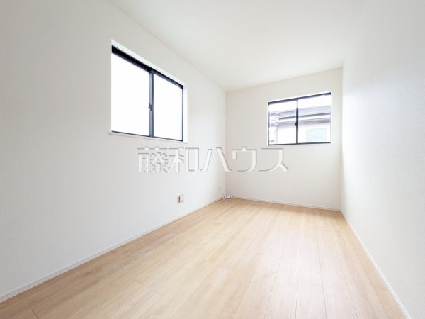 居室　【小平市小川西町５丁目】
