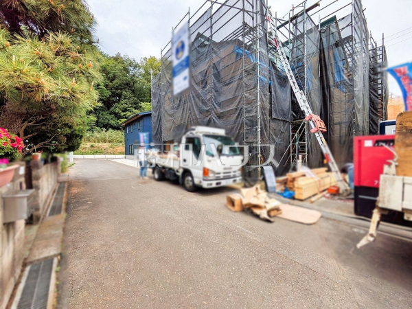 現場風景【所沢市大字北秋津】 平日のご案内も可能です。まずはお気軽にお問合せ下さいませ。 