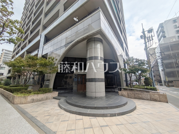 外観　【アンピール・マキシム大濠】