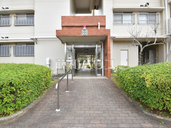 エントランス　【昭島つつじが丘ハイツ　22号棟】