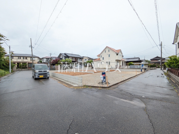 接道状況および現場風景　【春日井市東野町６丁目】