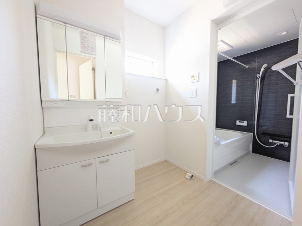 3号棟　洗面室　【春日井市気噴町４丁目】