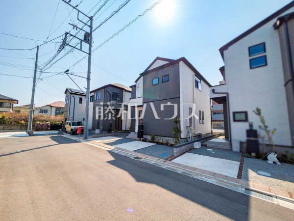 外観　【東久留米市氷川台２丁目】 物件の事、諸費用の事など、小さな疑問もお気軽にご連絡・ご相談下さい。 