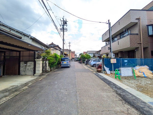接道状況および現場風景　【小牧市大字池之内】
