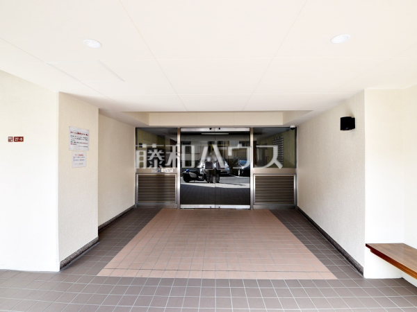 エントランス　【ライオンズマンション西荻第2】