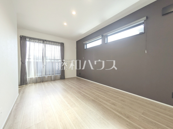 居室　【東大和市南街６丁目】