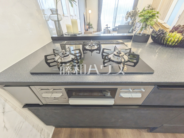 キッチンコンロ　【東大和市南街６丁目】