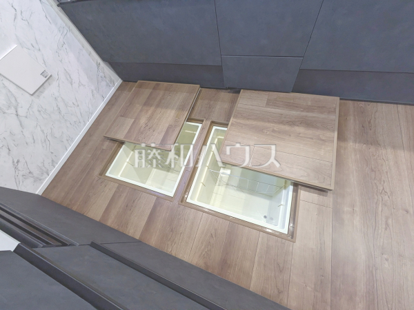 床下収納　【東大和市南街６丁目】