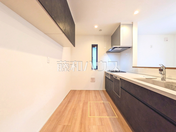 キッチン　【新座市片山２丁目】