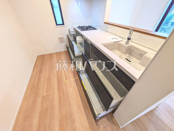 キッチン　【新座市片山２丁目】