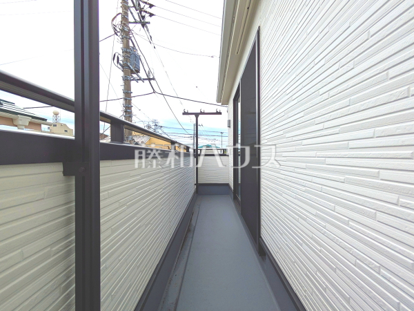 バルコニー　【新座市片山２丁目】