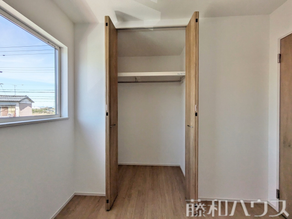 1号棟　収納　【春日井市上田楽町】