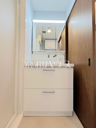 洗面室　【サン・ヒルズ小手指】