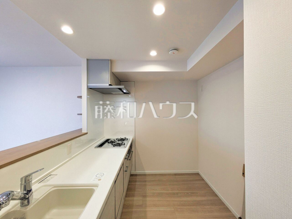 キッチン　【フェアヒルズ南大沢シエルコート】