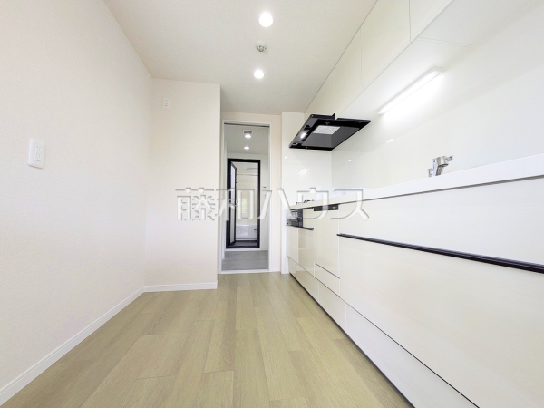 キッチン　【稲城パークホームズ】