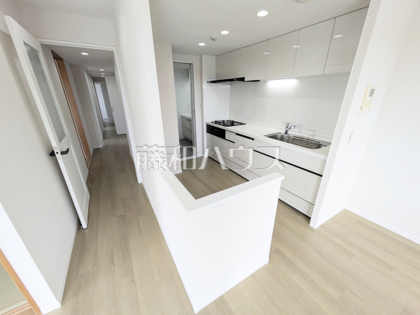 キッチン　【稲城パークホームズ】