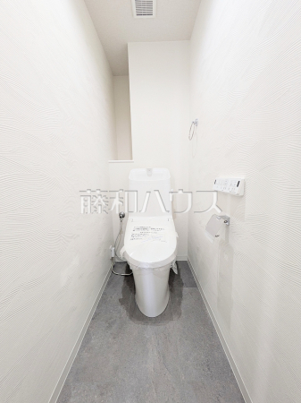 トイレ　【稲城パークホームズ】