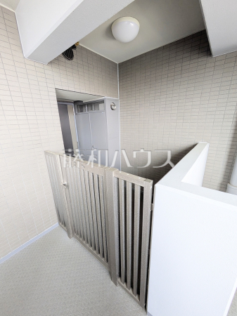 玄関　【稲城パークホームズ】