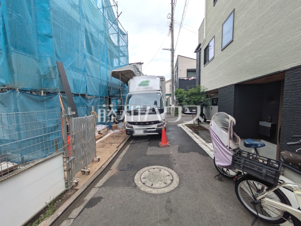 接道状況および現場風景　【中野区松が丘１丁目】