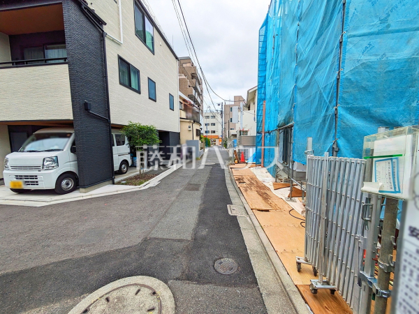 接道状況および現場風景　【中野区松が丘１丁目】