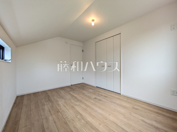 居室　【小金井市貫井南町５丁目】