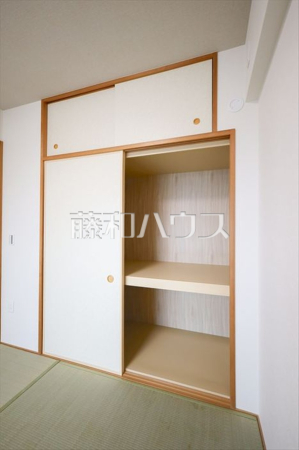 収納　【リーデンススクエア所沢】