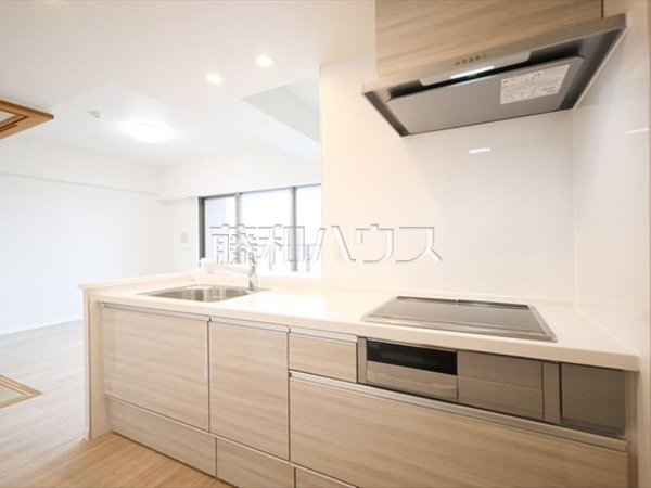 キッチン　【リーデンススクエア所沢】