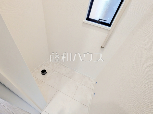 A号棟　トイレ（施工中）　【小金井市前原町４丁目】