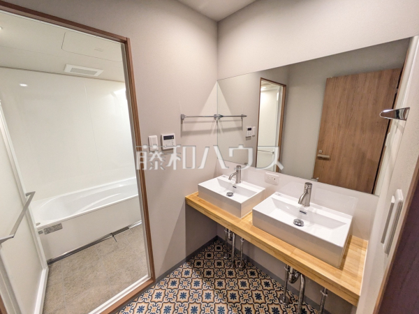 洗面室　【グリーンハイツ那覇】