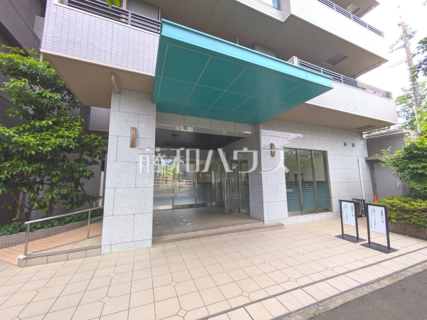 エントランス　【レクセルガーデン東所沢】
